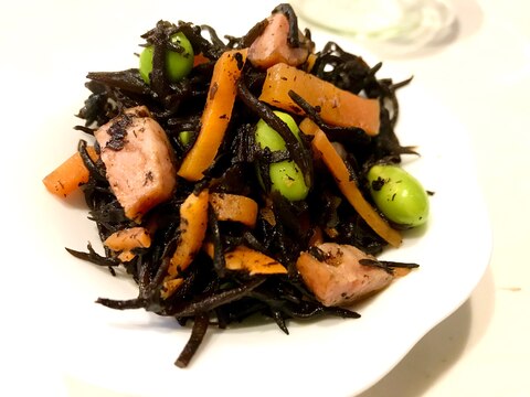 子供に大人気!ひじきのコンソメ煮